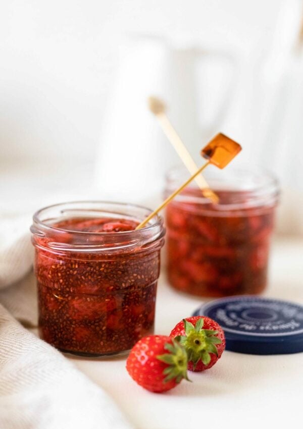 Easy Strawberry Chia Seed Jam – vegan and healthy
