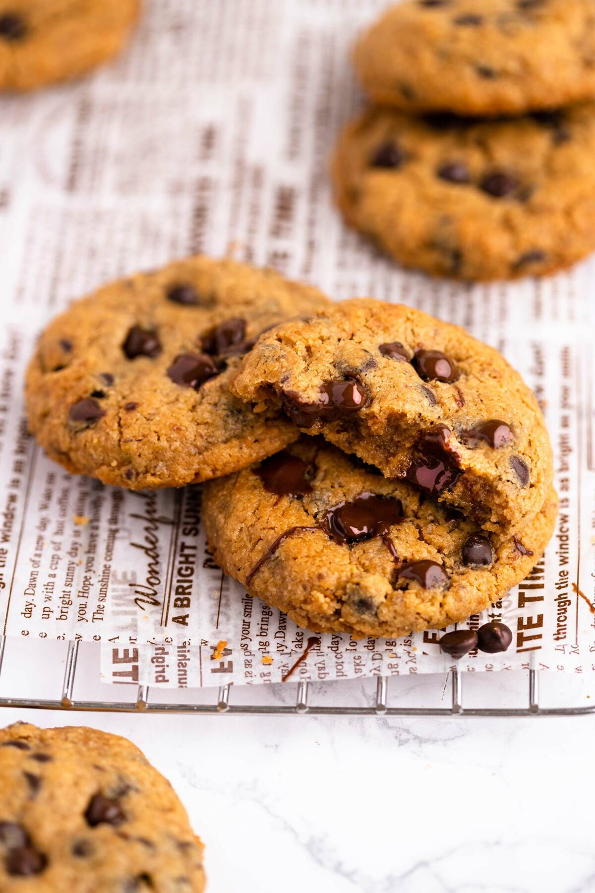how to make vegan peanut butter chocolate chip cookies