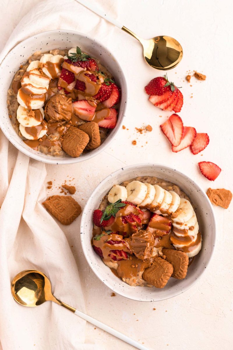 Biscoff Porridge – Easy and Vegan
