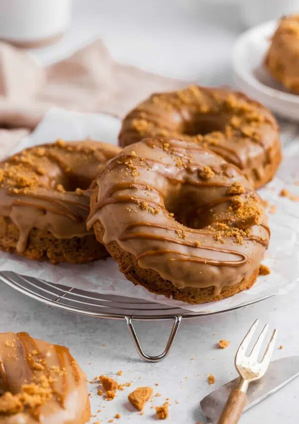 Baked Biscoff Doughnuts – Vegan & Easy