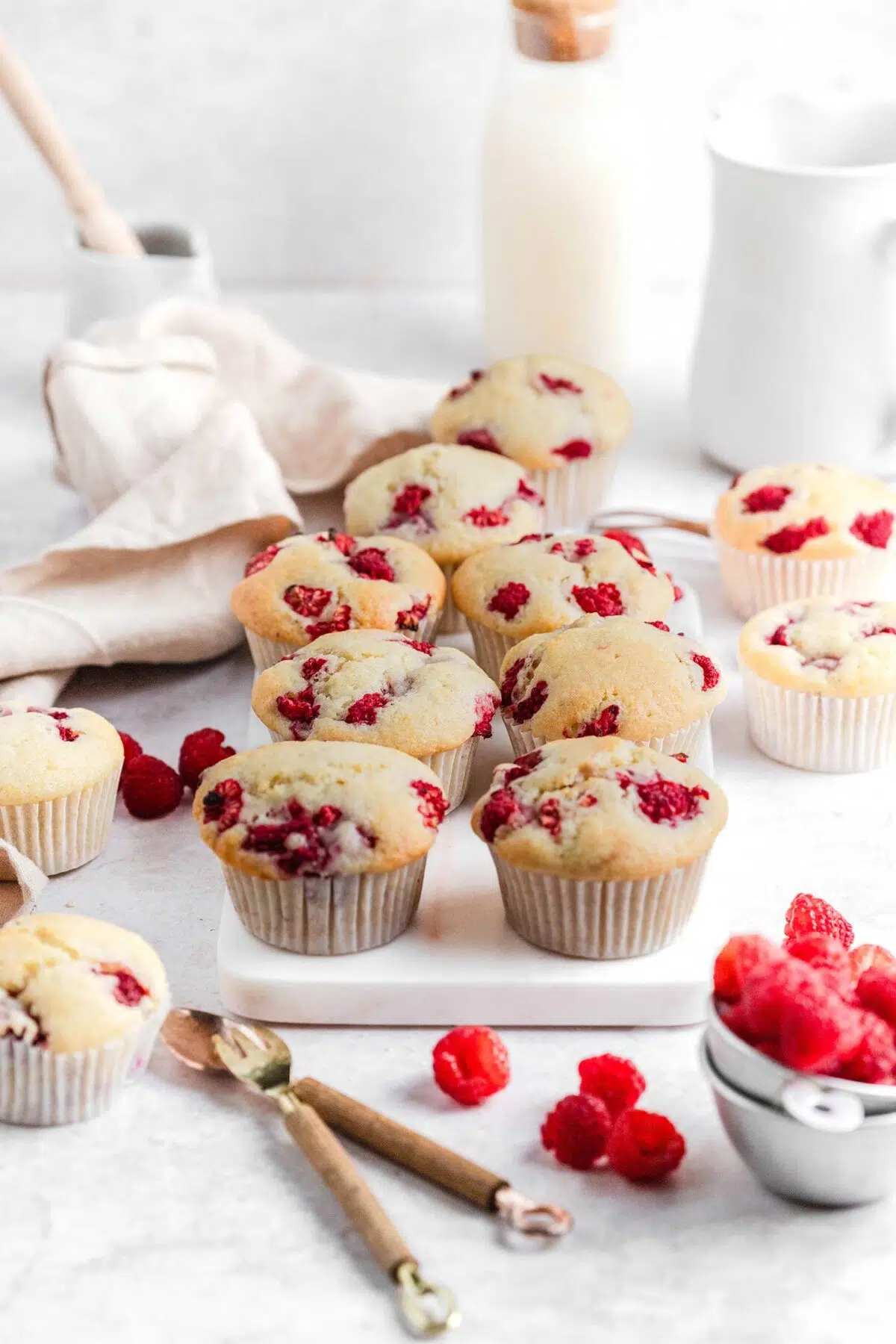 raspberry muffins