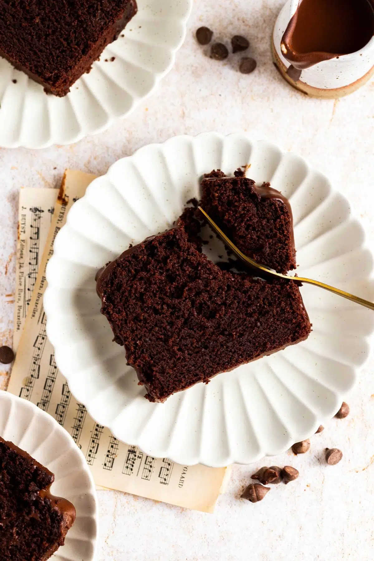 chocolate loaf cake plant based