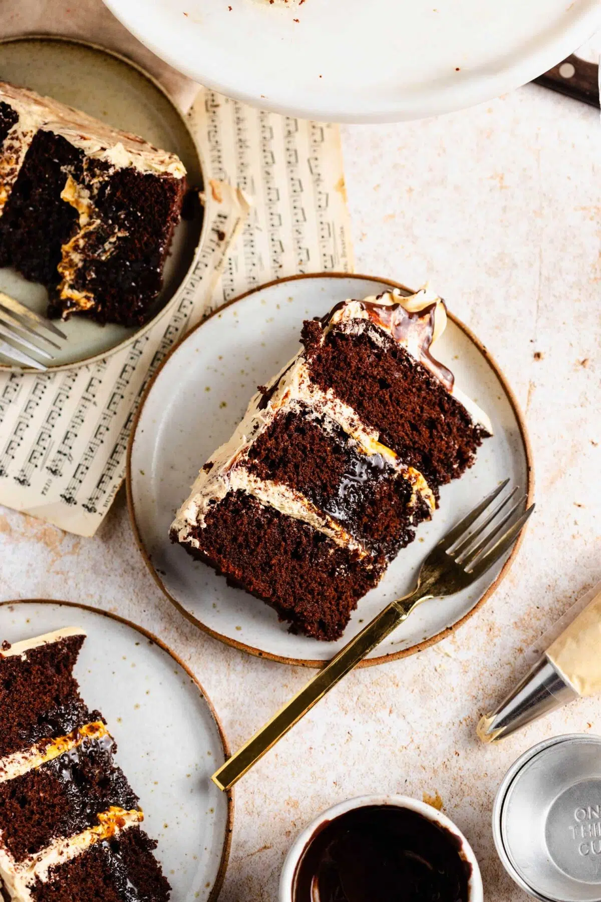 salted caramel chocolate cake vegan
