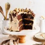 simple salted caramel chocolate cake