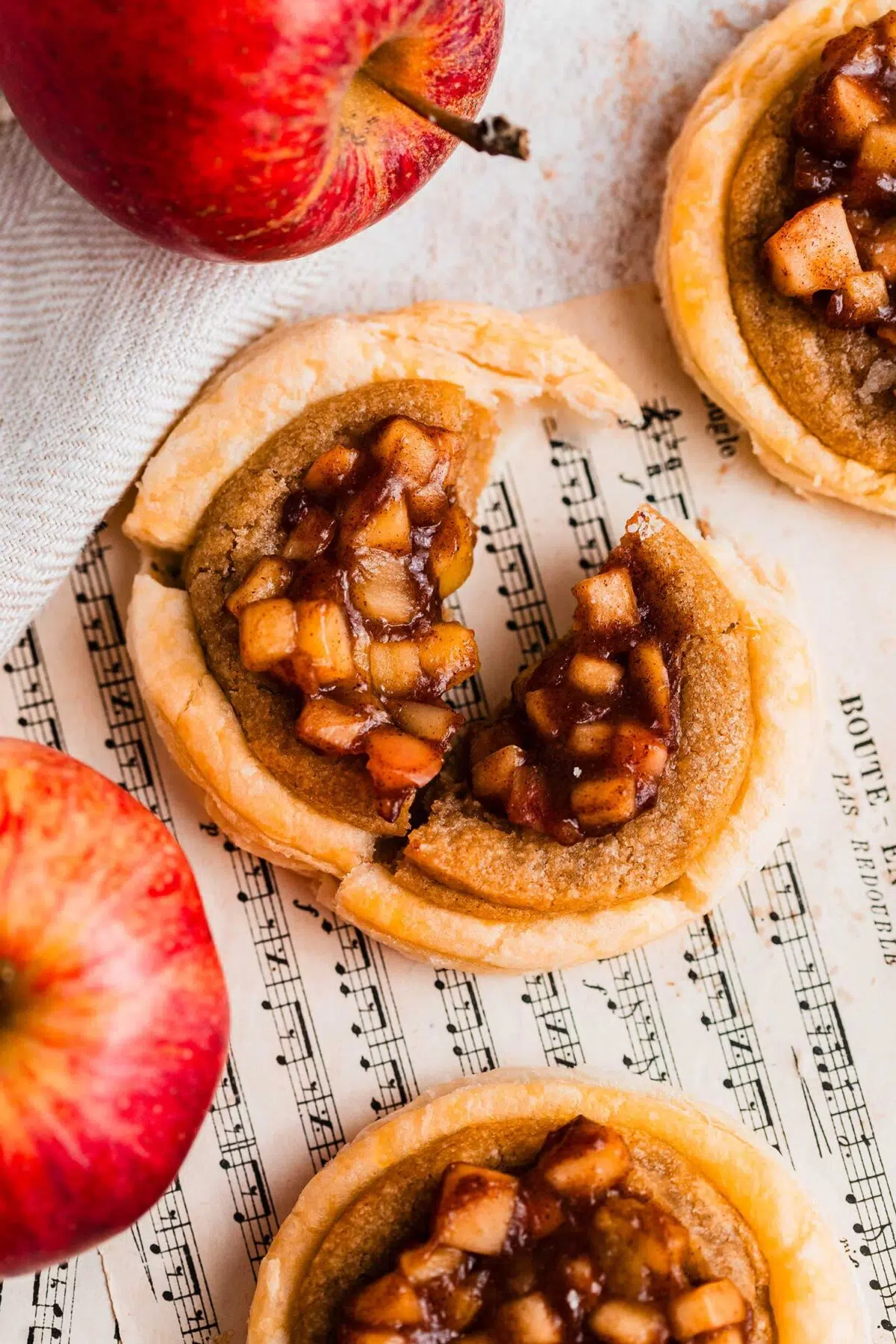 easy vegan apple pie cookies
