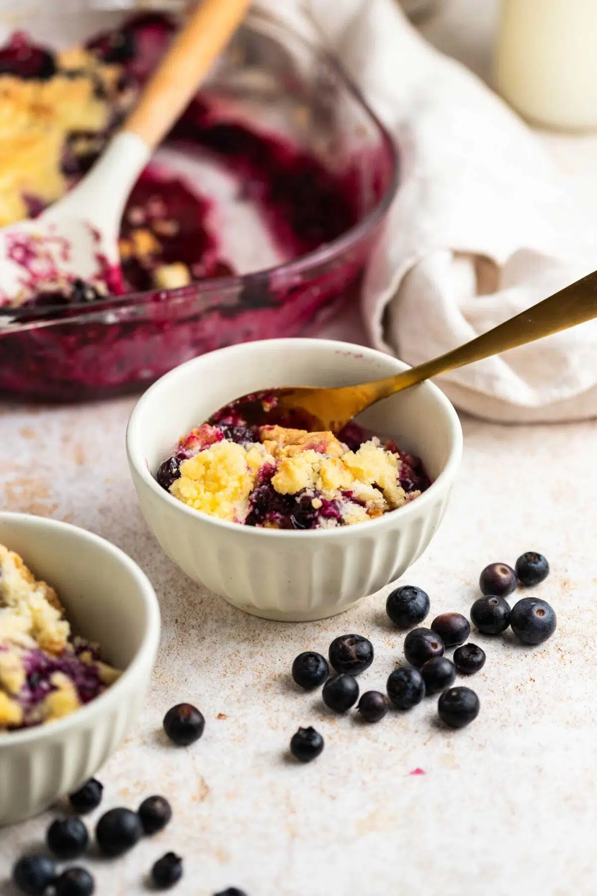 easy vegan blueberry cobbler
