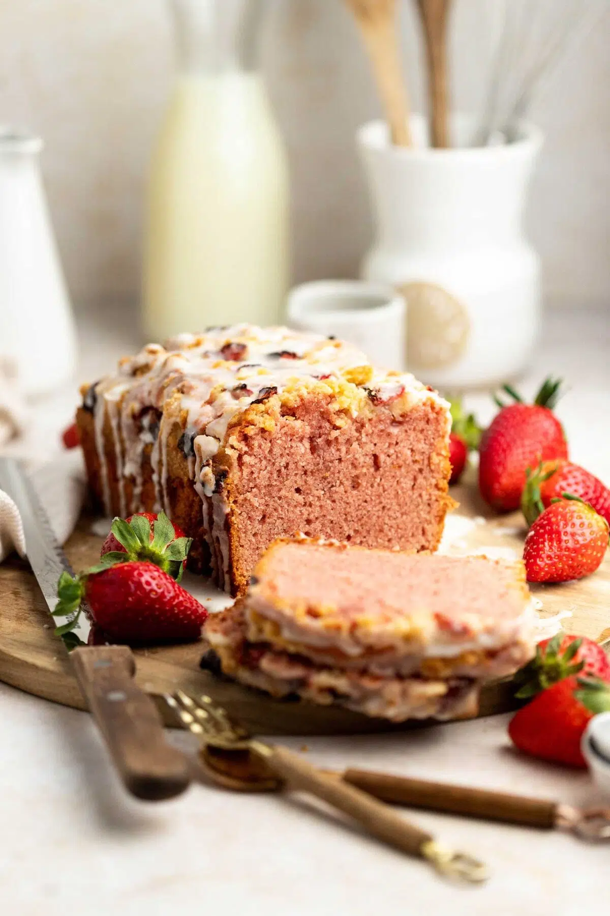 easy vegan strawberry loaf cake