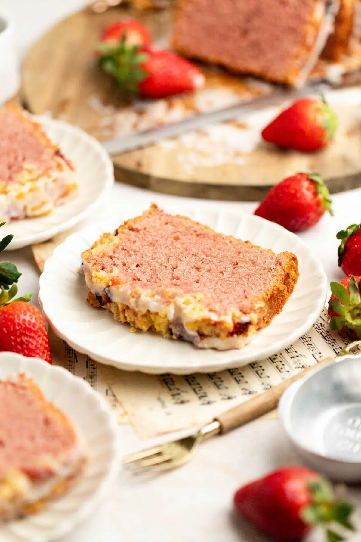 plant based strawberry loaf cake