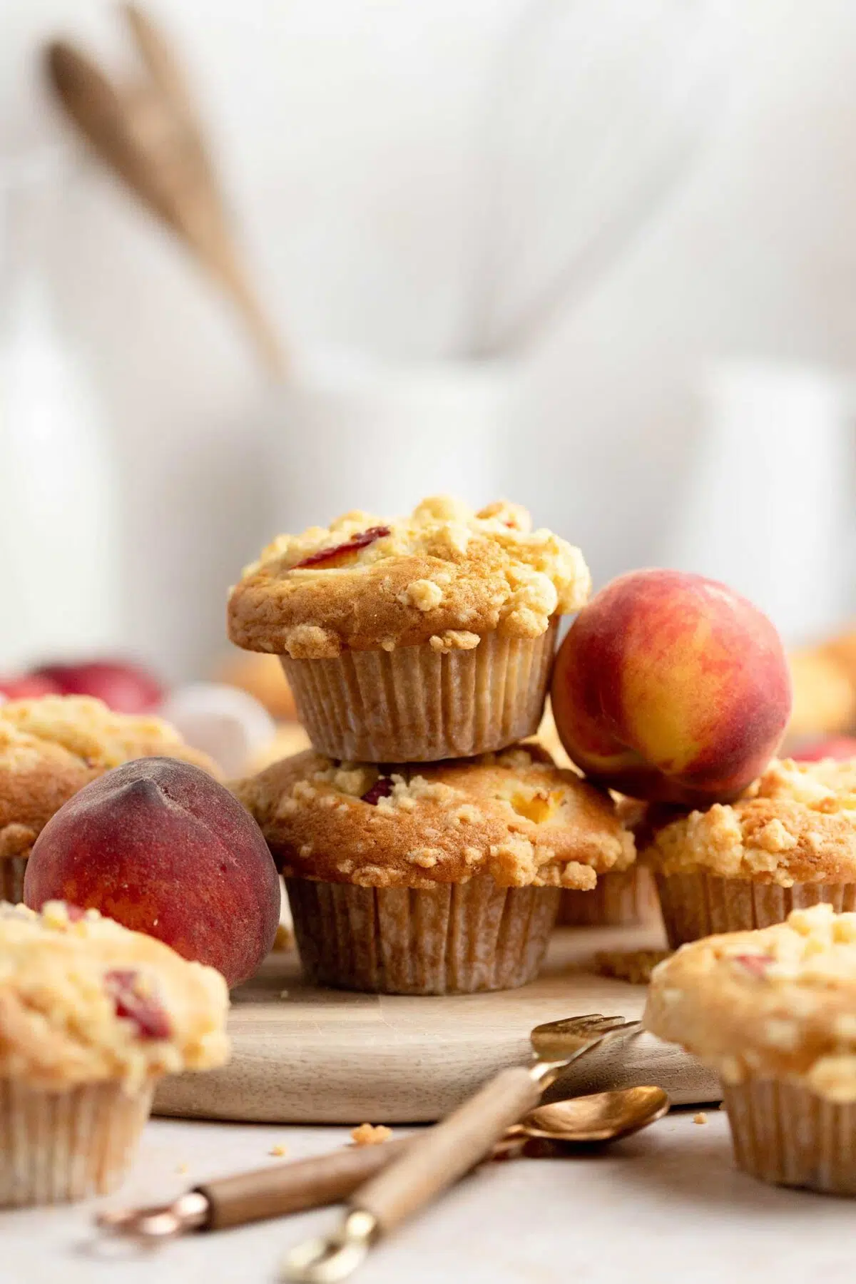 vegan peach muffins