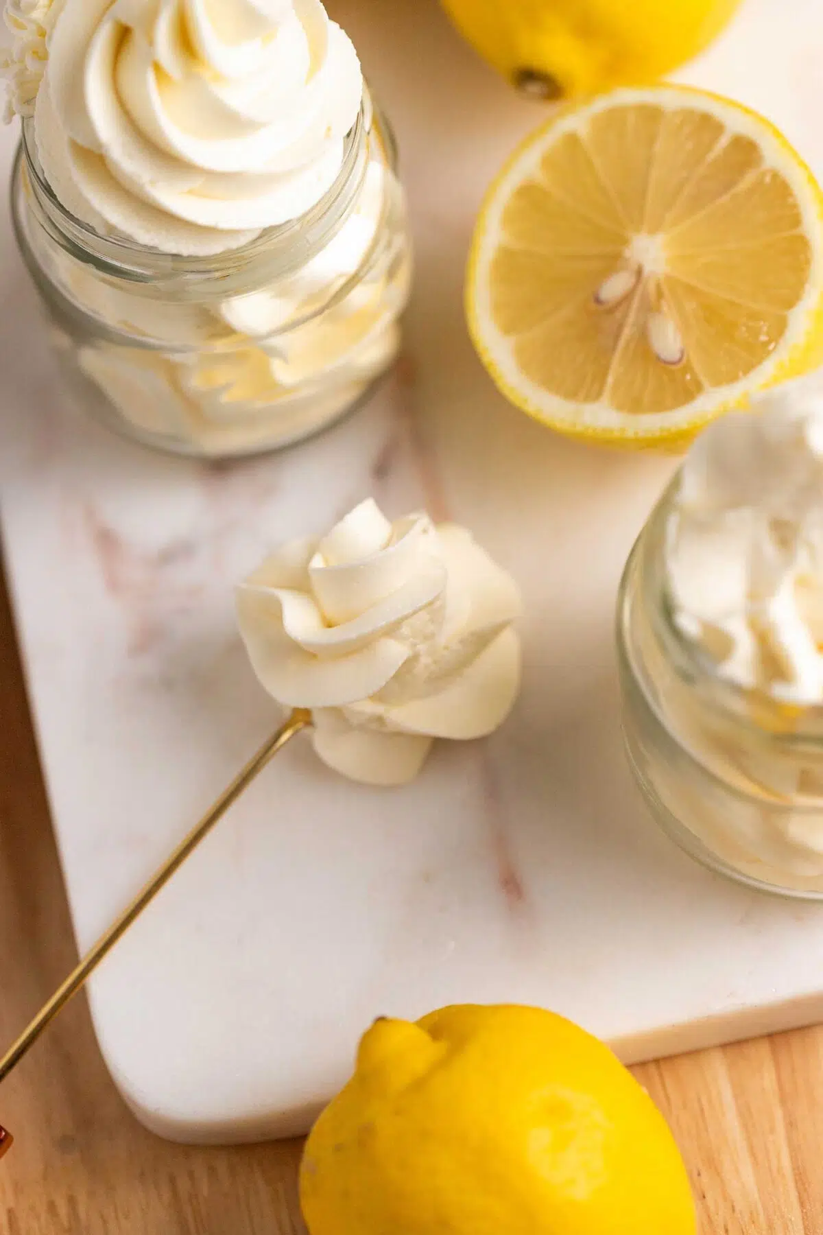 easy lemon frosting