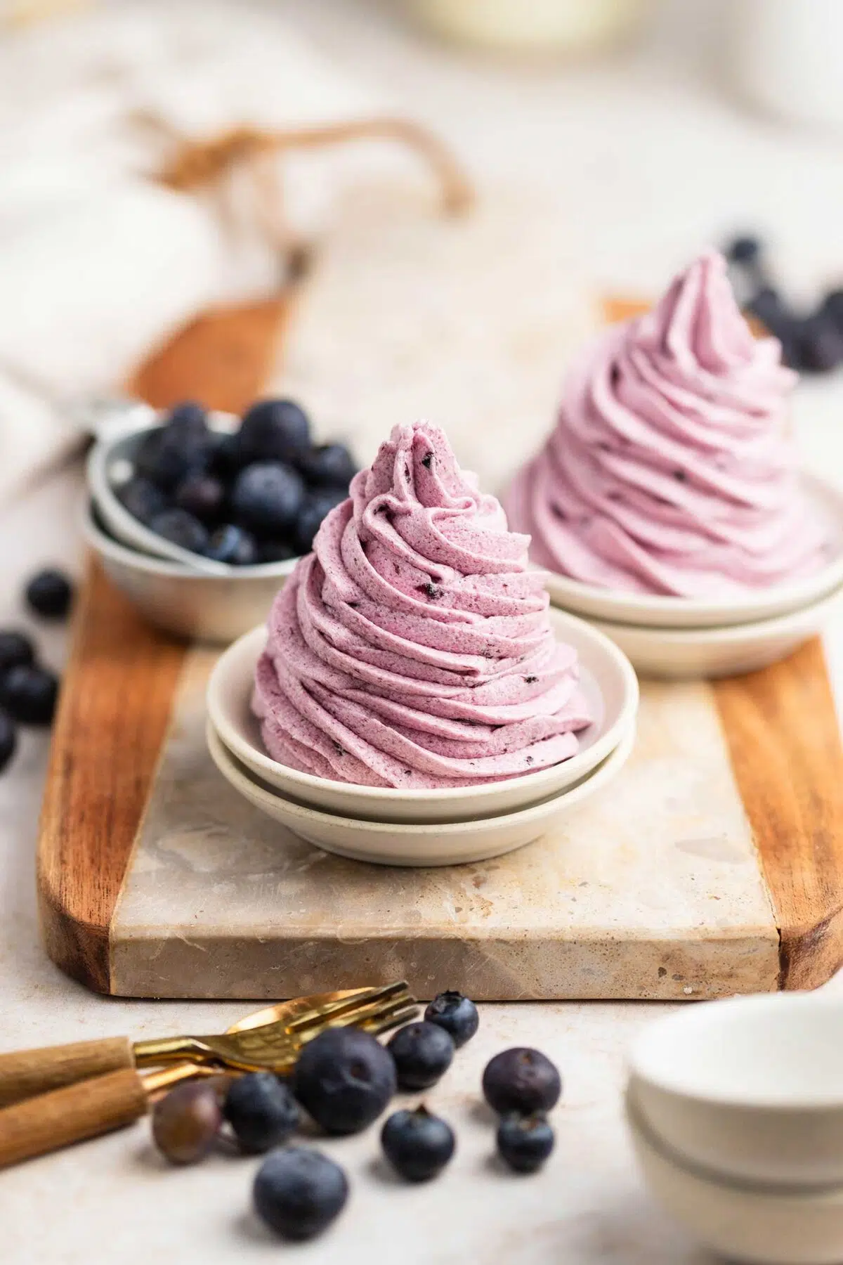 vegan blueberry buttercream frosting