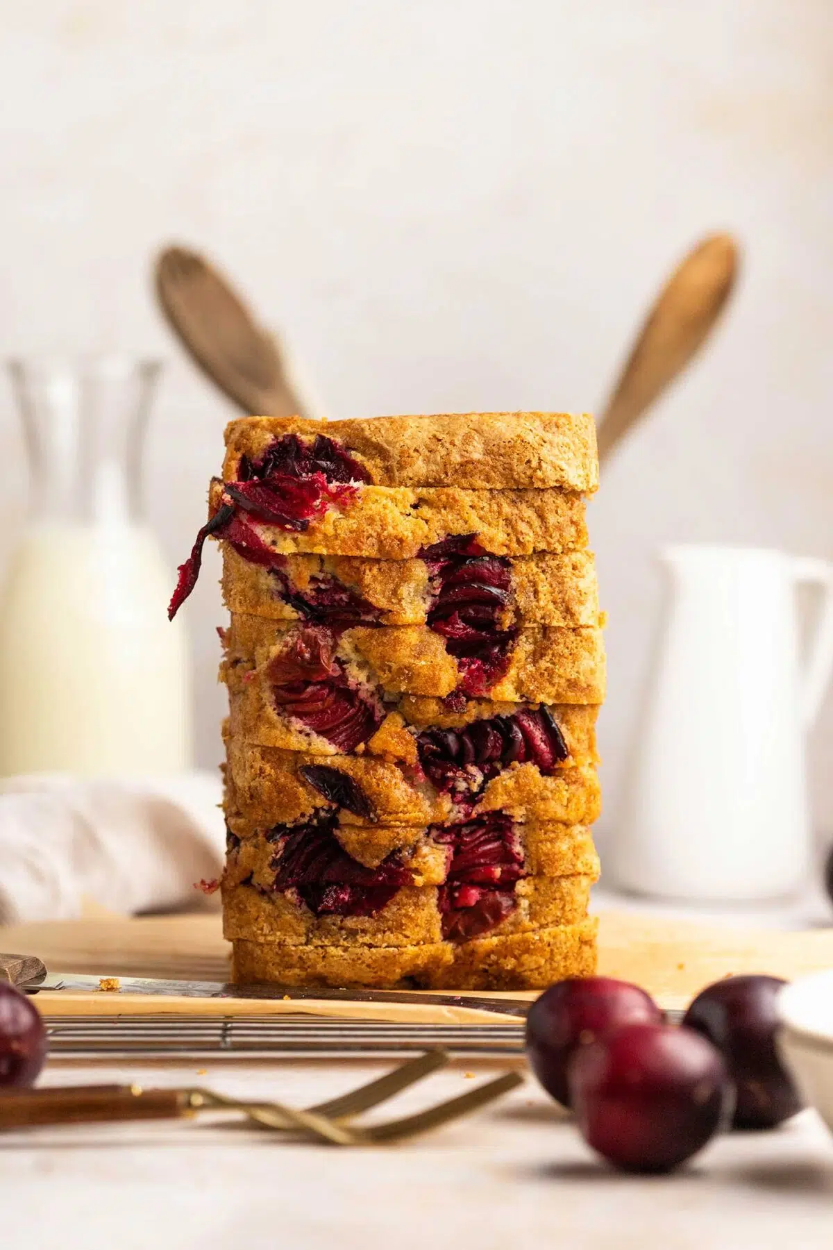 vegan easy plum cake