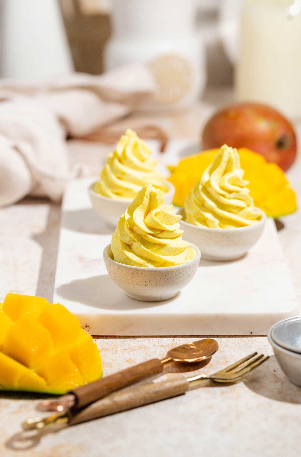 Mango buttercream frosting