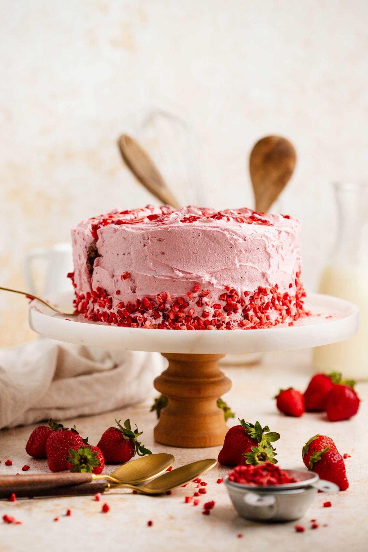 strawberry cake
