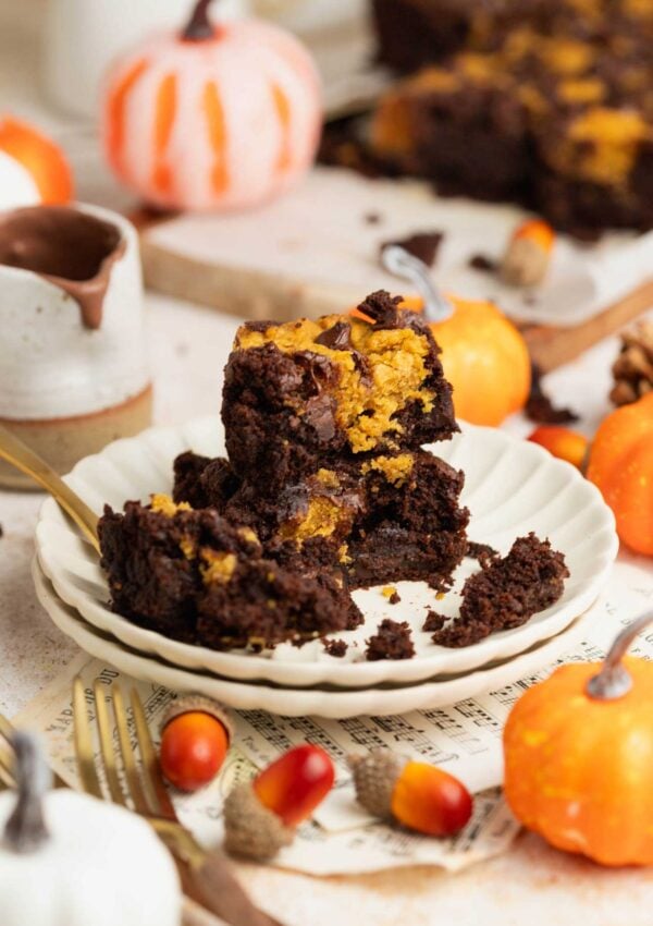 Fudgy Vegan Pumpkin Brookies – Easy!